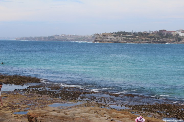 cliffs-Bondi-Beach-Sydney-travel-blog-passportpages