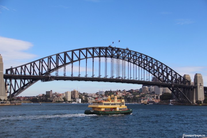 Sydney-Harbour-Bridge-Christmas