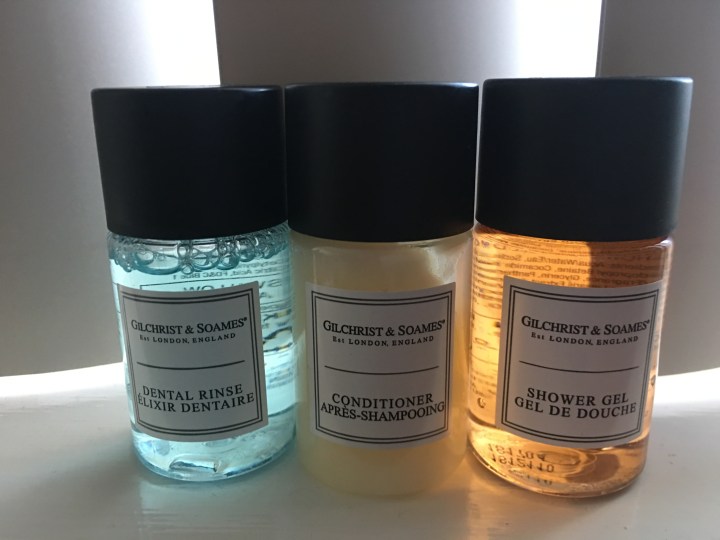 Gilchrist-Soames-London-Shampoo-conditioner-toiletries-hotel.JPG